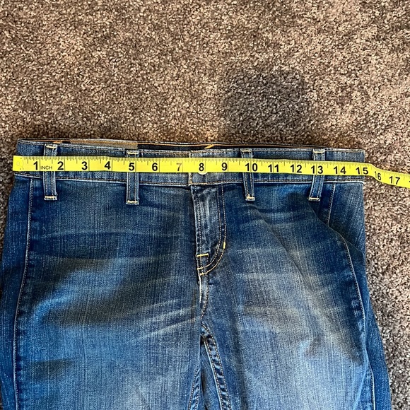 Elizabeth and James Textile flare jeans - Picture 9 of 9